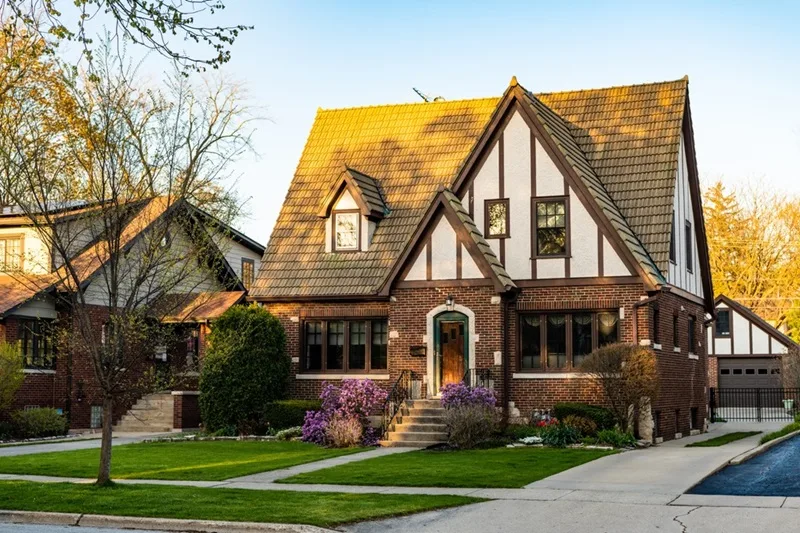 Cottage Insurance in Oakville